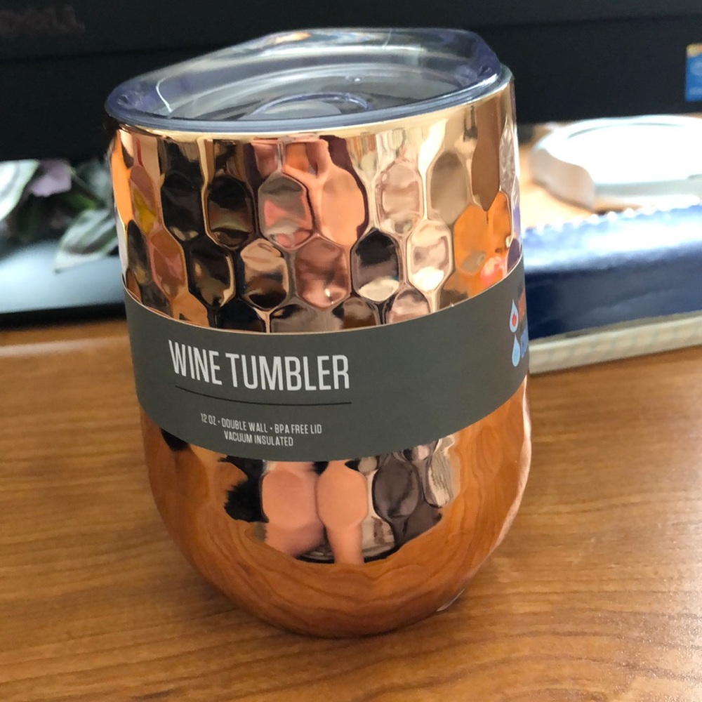 Wine tumbler